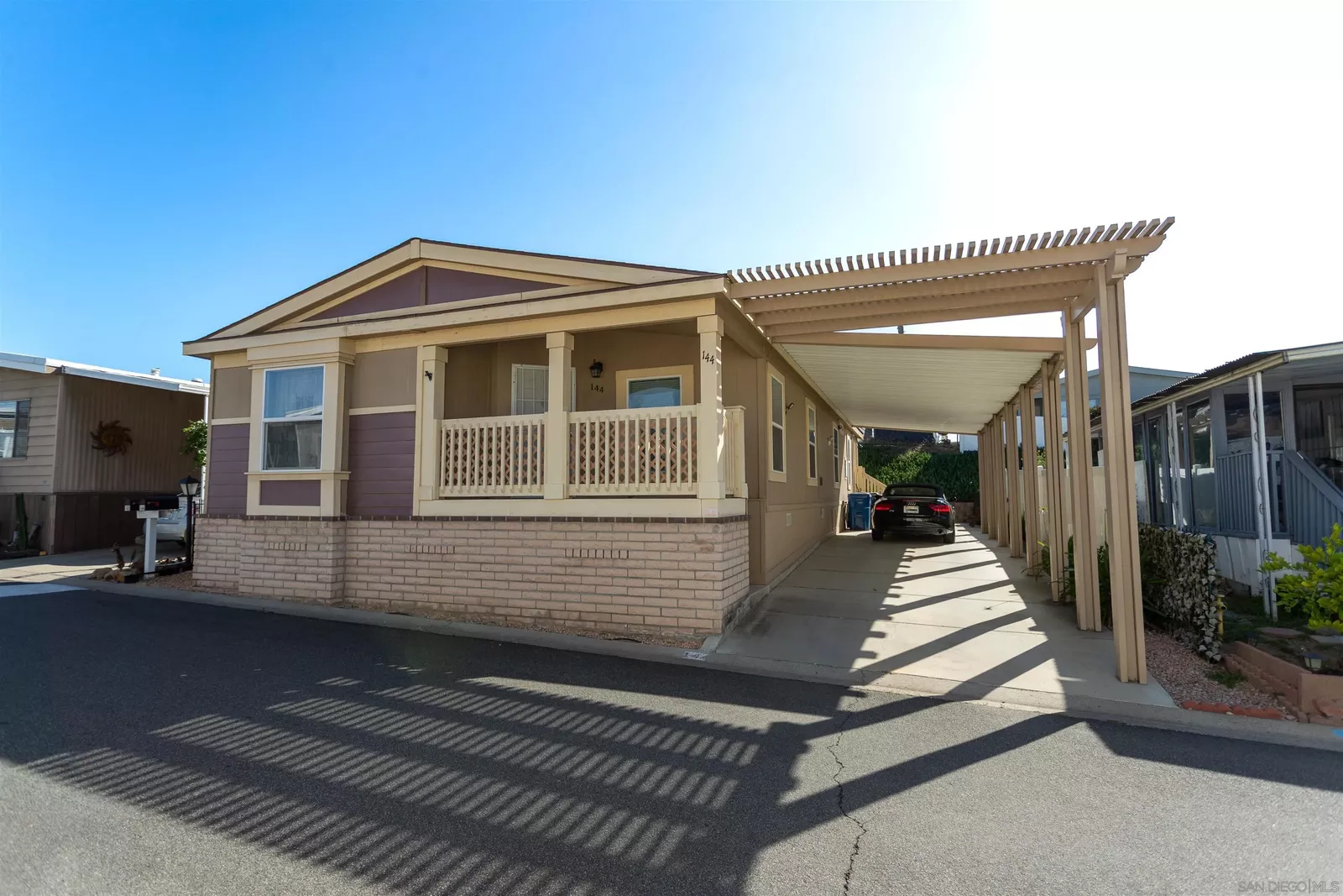 Property Photo:  9395 Harritt Road  CA 92040 