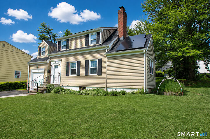 Property Photo:  21 Ruby Street  CT 06515 