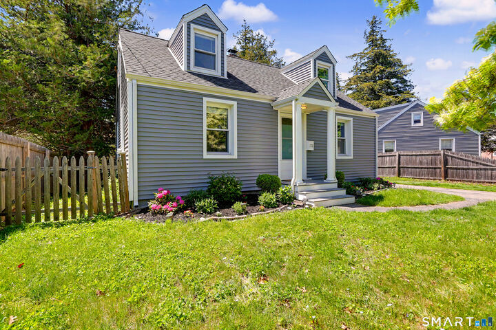Property Photo:  175 School Street  CT 06824 