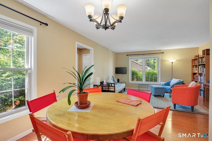 Property Photo:  32 Whitney Lane 32  CT 06033 