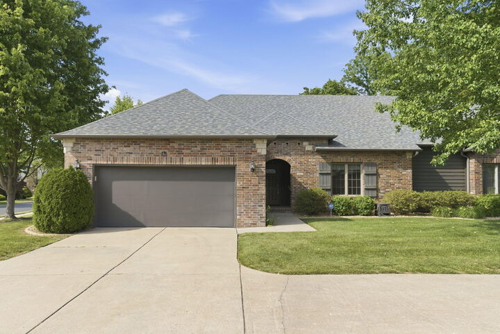 Property Photo: 1750 W Bennett Street MO 65807