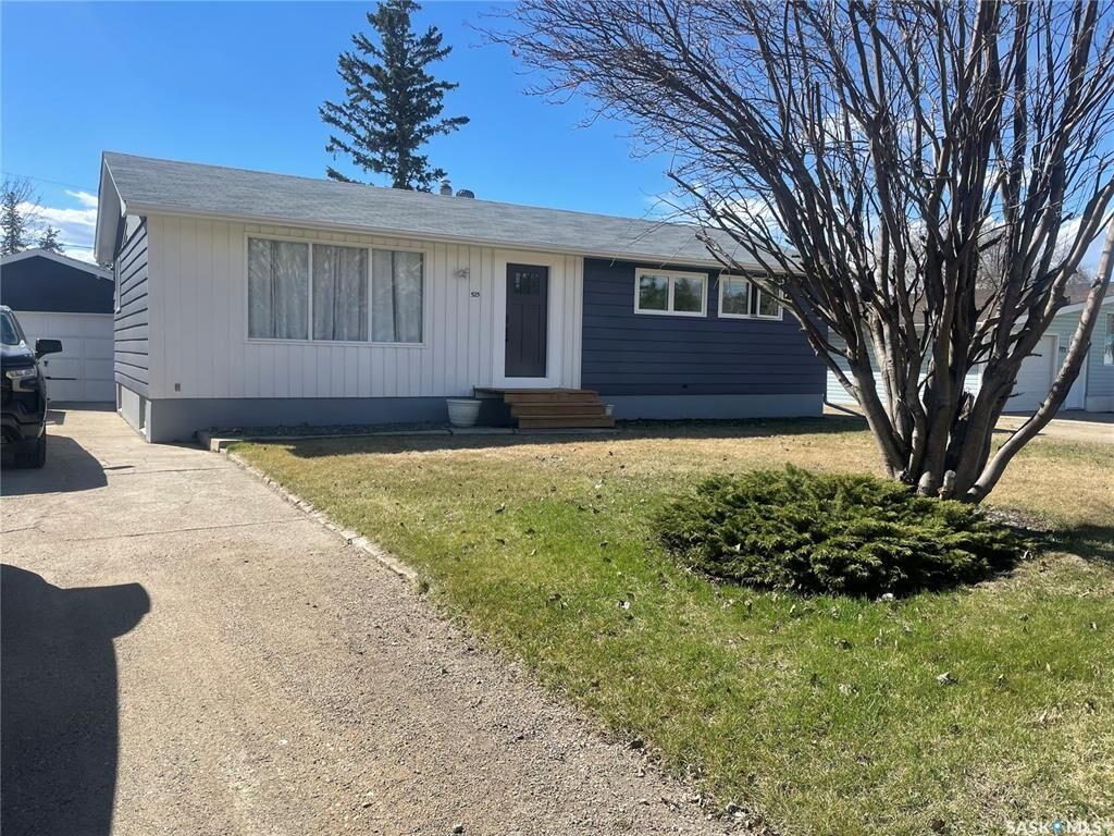 Photo de la propriété:  525 6th Street NE  SK S0A 4J0 