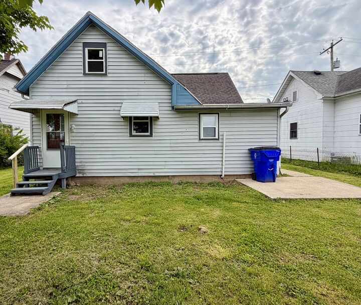 Property Photo: 42 Warner Ave. OH 45601