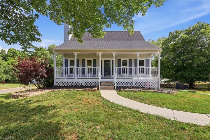 Property Photo: 3080 Gladewater Court NC 27040