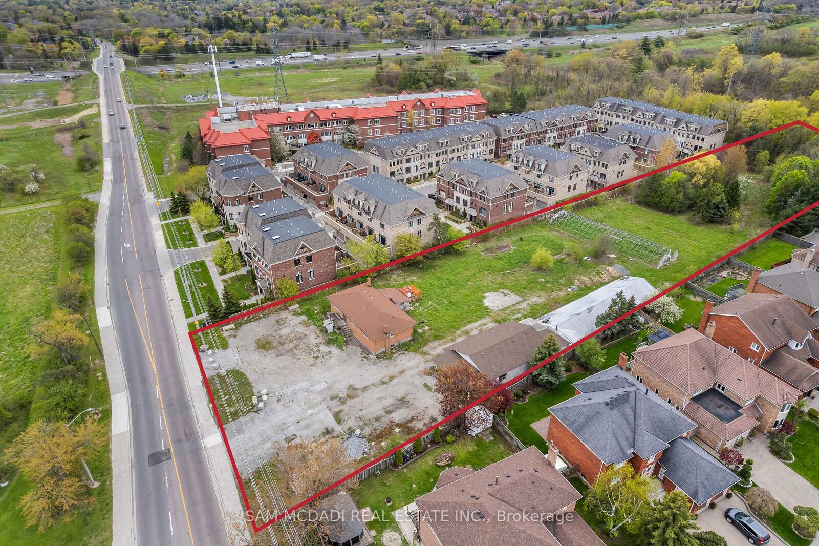 Property Photo:  4410 Mississauga Road  ON L5M 7C8 
