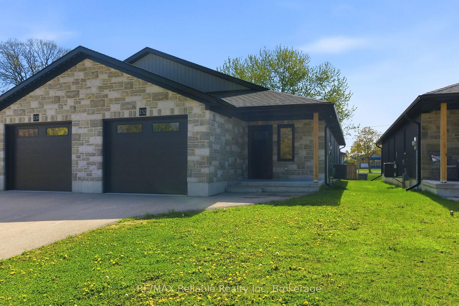 Property Photo: 152 Sills Street ON N0K 1W0