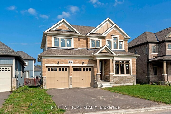 Property Photo: 262 Duncan Street ON L0M 1S0