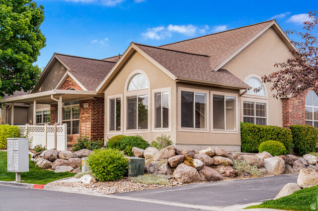 Property Photo:  418 N 1100 E E-1  UT 84043 