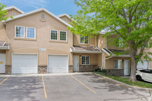 Property Photo:  7118 S Equator Ln B  UT 84084 