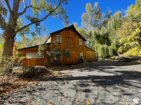 Property Photo:  187 N Waterhole Way E  UT 84029 