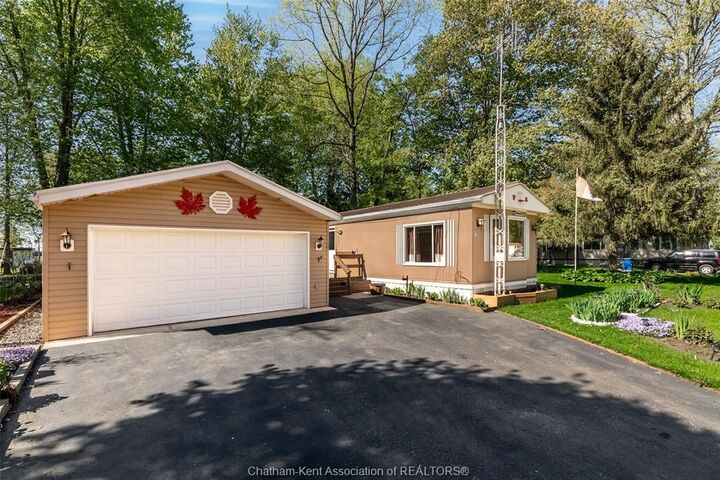 Property Photo: 29338 Jane Road 38 ON N0P 2K0