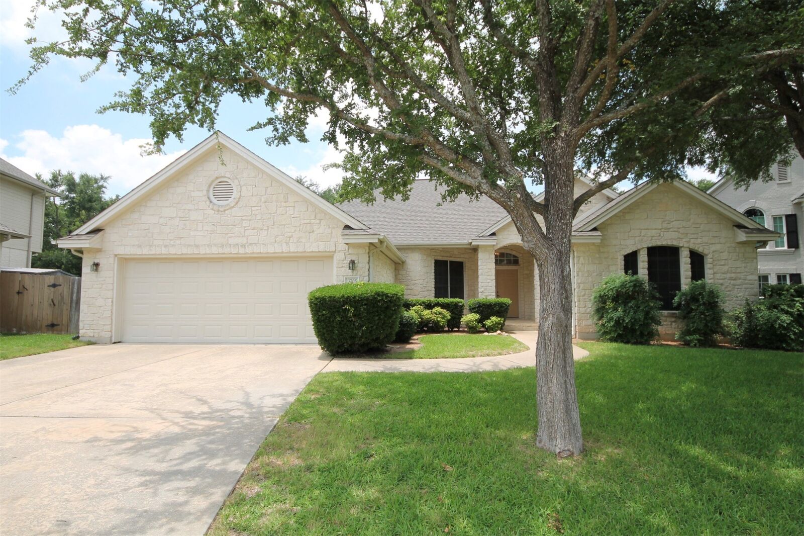 Property Photo: 3705 Galena Hills Cove TX 78681