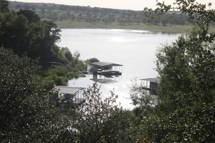 Property Photo: 5300 Lookout Ridge Drive TX 78654