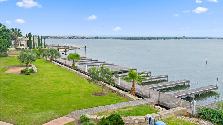 Property Photo:  98 Island Drive 34  TX 78657 