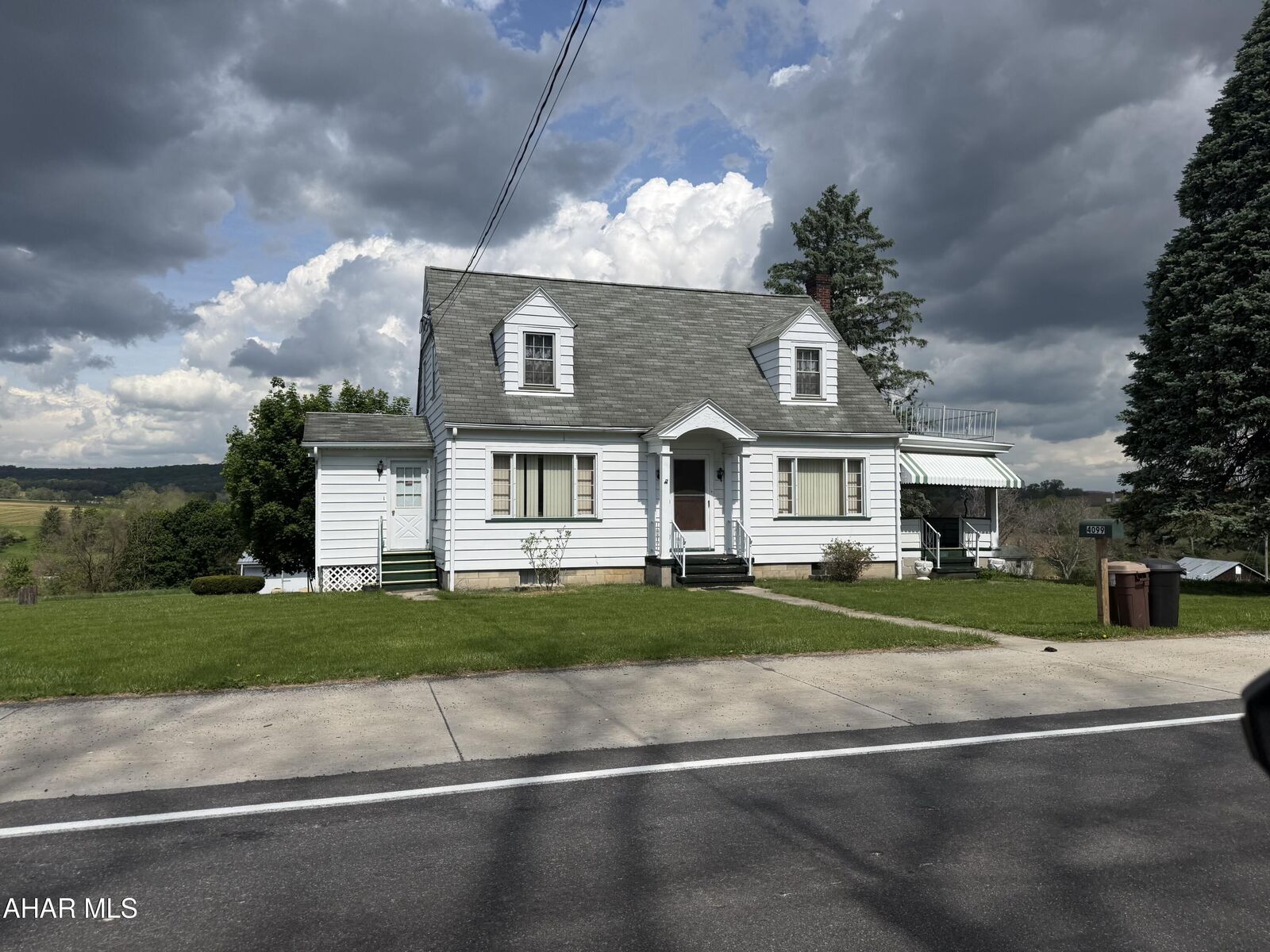 Property Photo:  4099 Woodbury Pike  PA 16695 