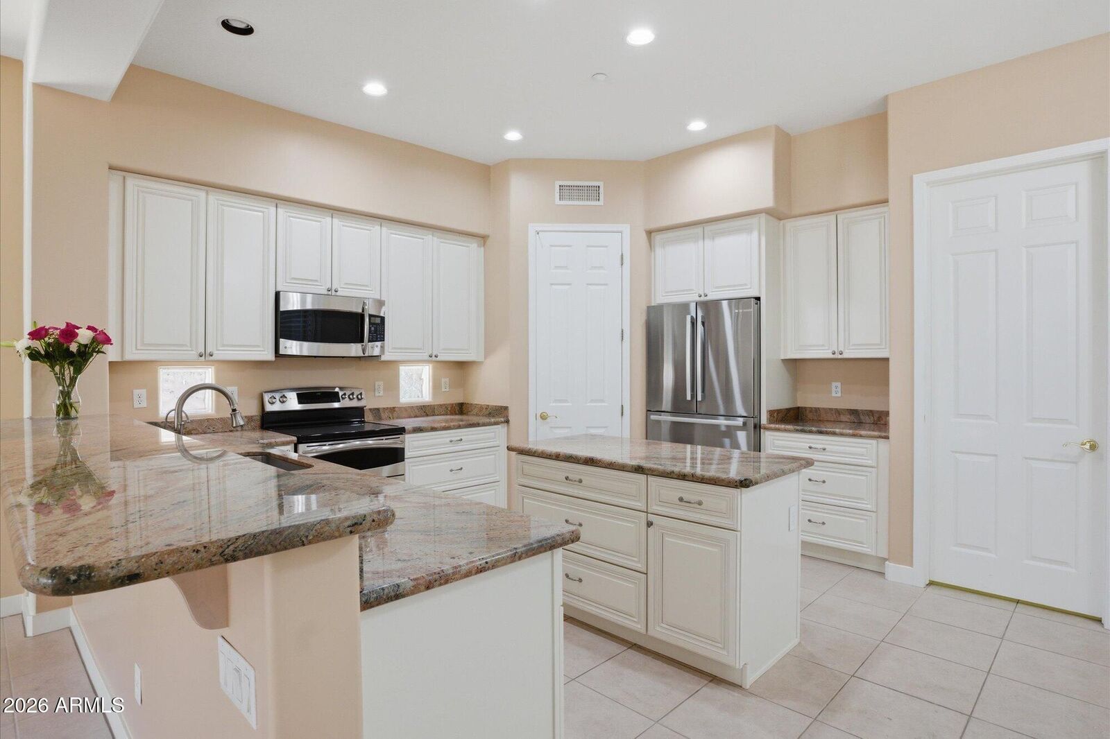 Property Photo:  7366 E Eagle Feather Road  AZ 85266 