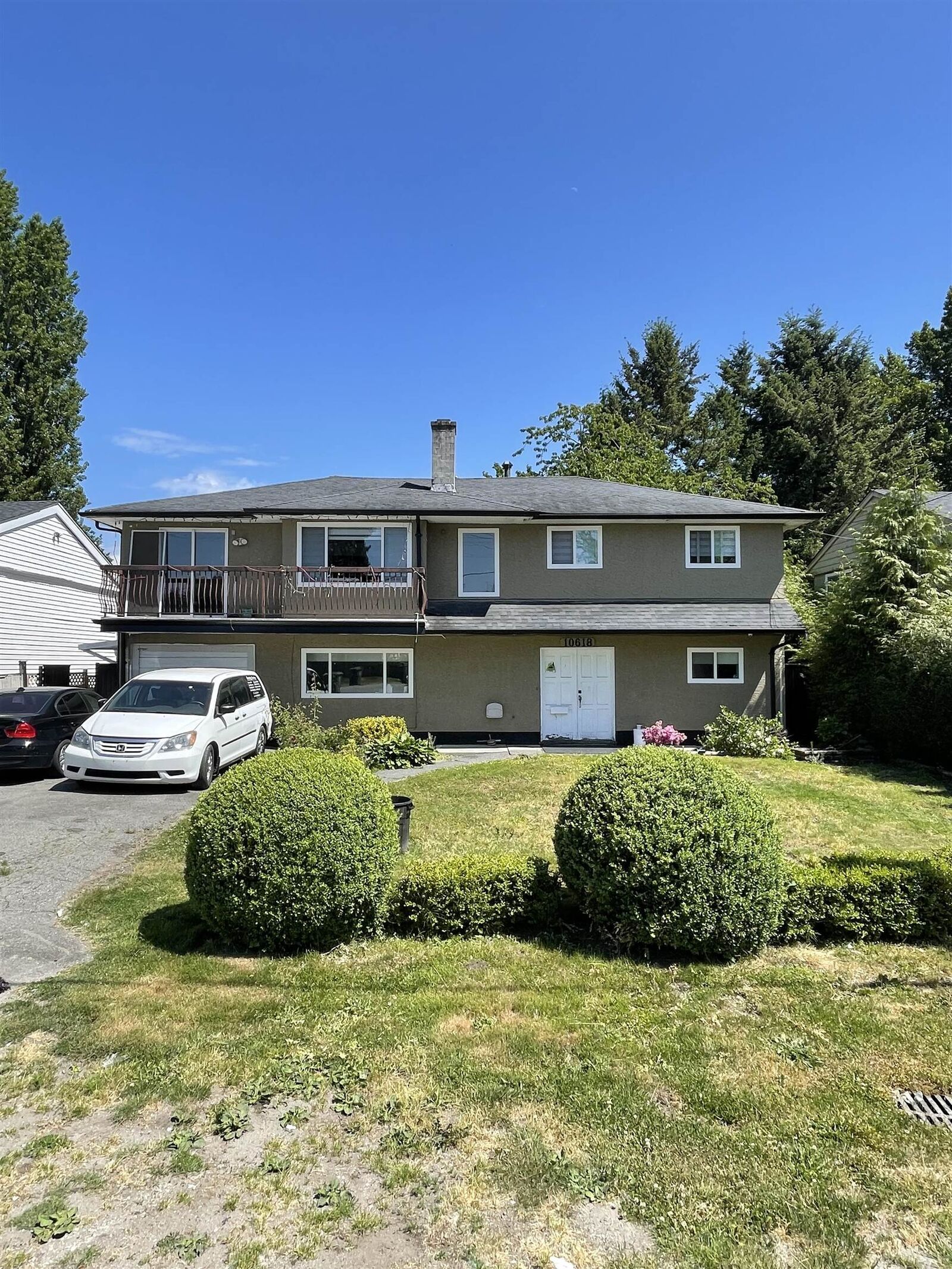 Property Photo: 10618 141 Street BC V3T 4R4