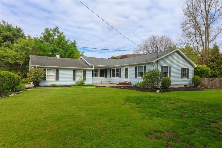 Property Photo:  41 Lloyd Drive  NY 14845 