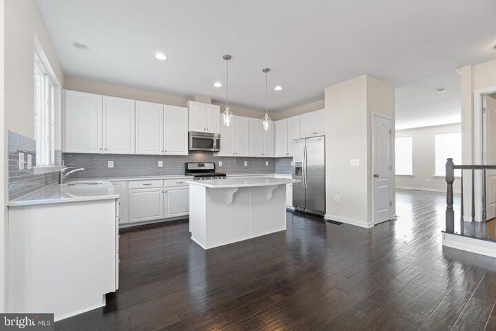Property Photo: 48 Shepherds Hook Way VA 22554