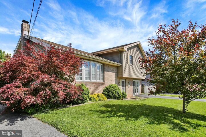 Property Photo: 326 R Street PA 17113