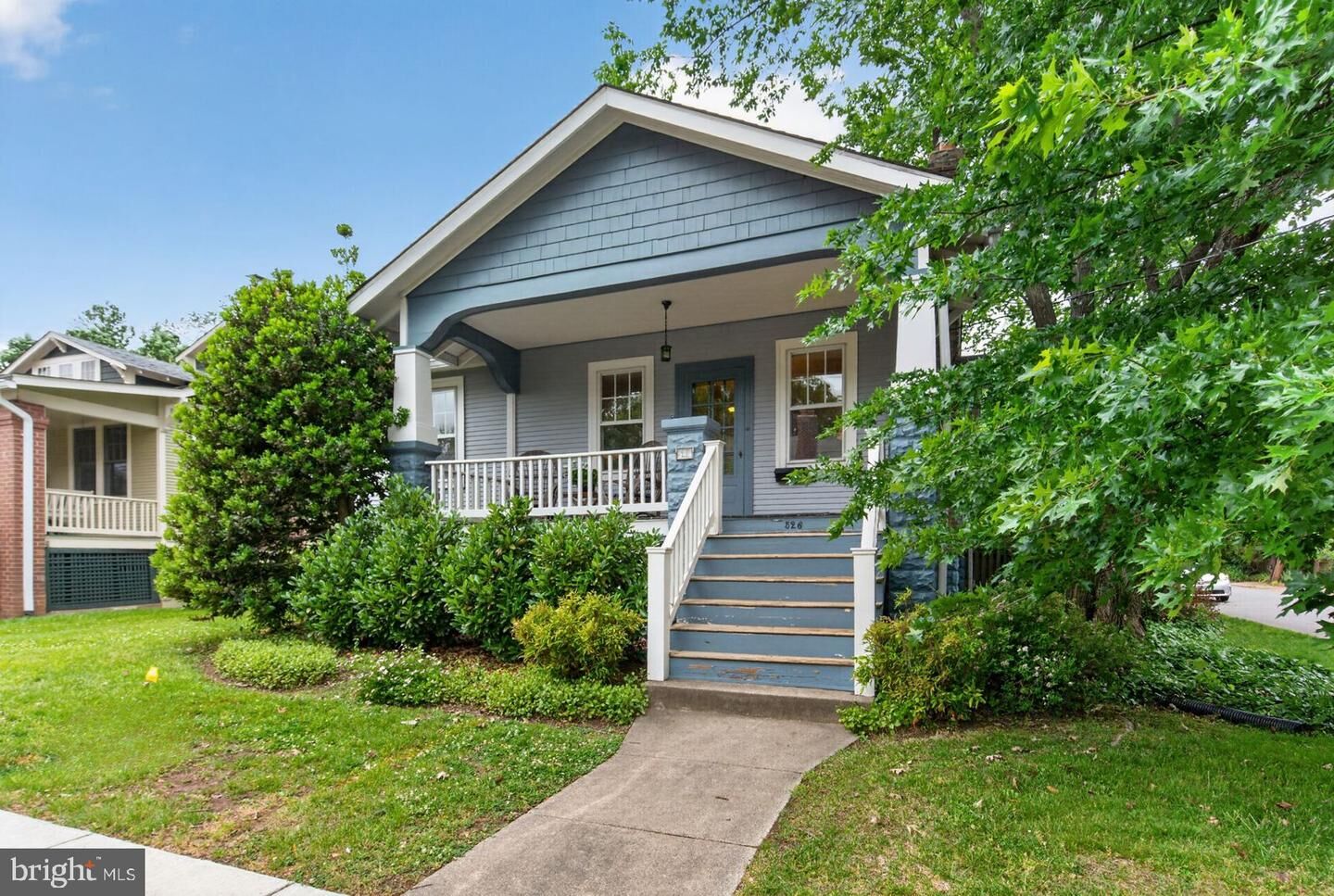 Property Photo:  526 N Ivy Street  VA 22201 