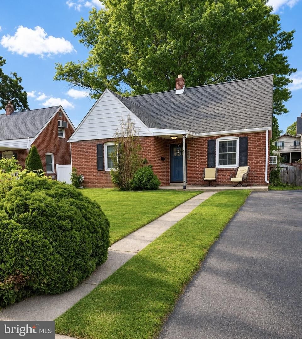 Property Photo:  6 James Road  PA 19040 