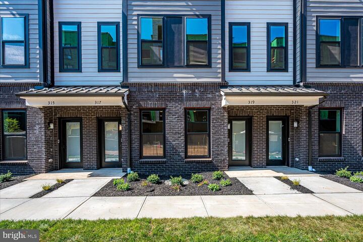 Property Photo:  323 Sadie Circle  NJ 08901 