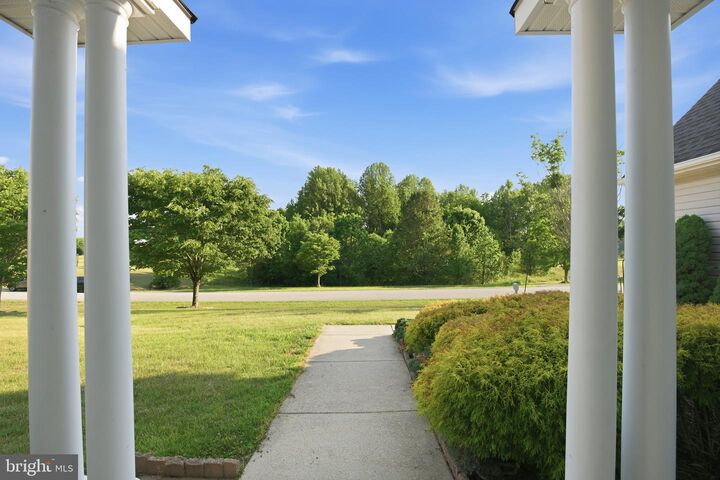 Property Photo: 13100 Hillmeade Court MD 20622