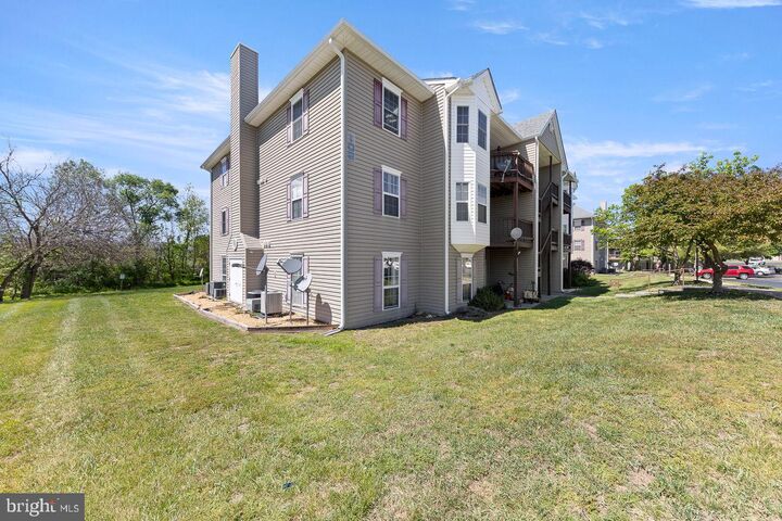 Property Photo:  102 Timberlake Terrace 3  VA 22655 