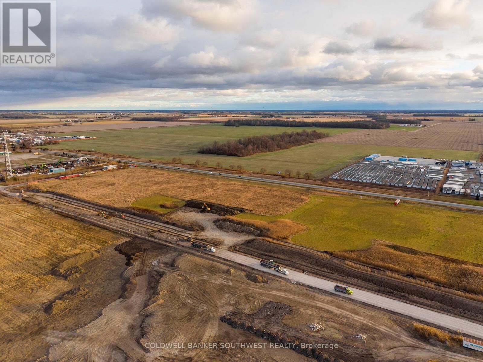 Property Photo:  211 Gladwish Drive  ON N7T 7B3 
