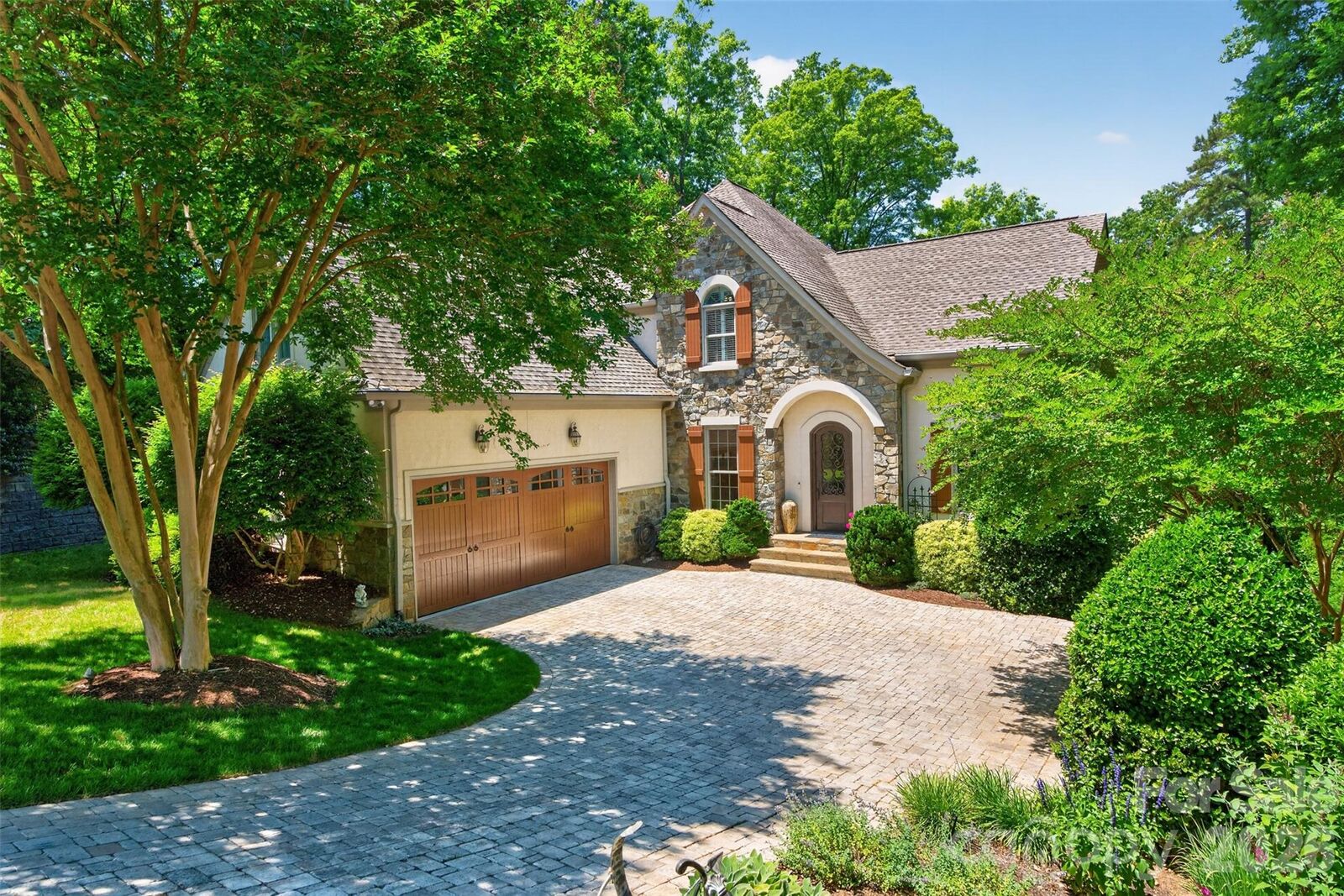 Property Photo: 5138 Watermead Lane 130 NC 28012