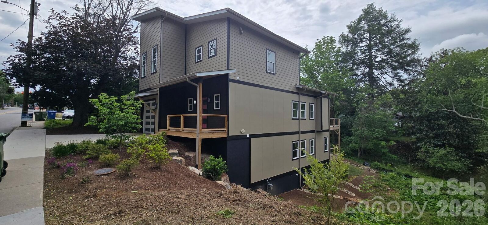 Property Photo:  30 Sand Hill Road  NC 28806 