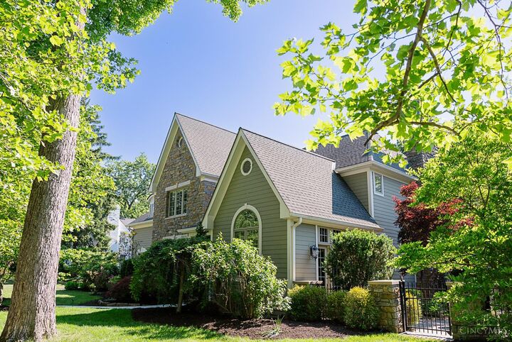 Property Photo:  745 Yale Avenue  OH 45174 