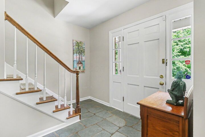 Property Photo: 4441 Olentangy River Road OH 43214