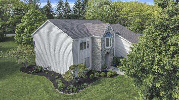 Property Photo: 2393 Cove Point Court OH 43065