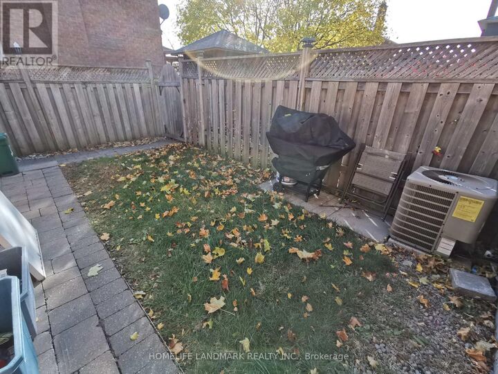 Property Photo: 296 Glen Hill Drive ON L1N 7J8