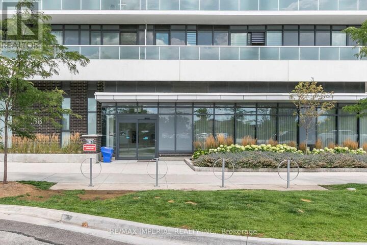 Property Photo: 188 Fairview Mall Drive 722 ON M2J 0H7