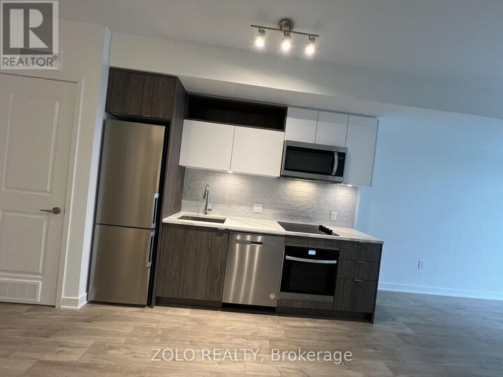 Property Photo:  100 Dalhousie Street 4212  ON M5B 0C7 