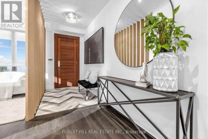 Property Photo: 41 Invermay Avenue ON M3H 1Z1