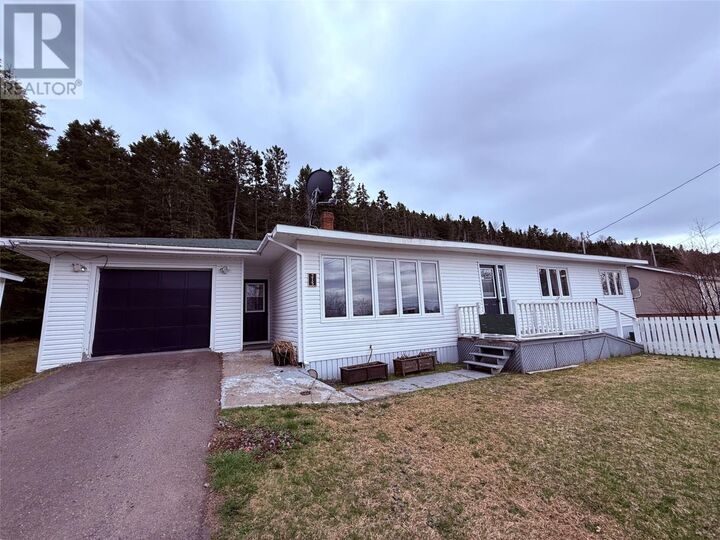 Property Photo:  215 Citizens Drive  NL A0G 3M0 