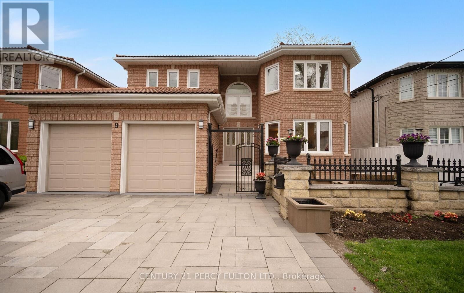 Property Photo: 9 Gordon Avenue ON M1S 1A6