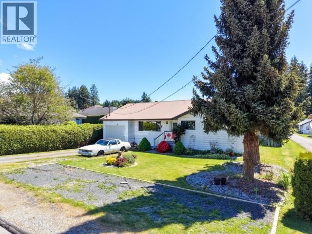 Property Photo:  6060 Lois Street  BC V8A 4T7 