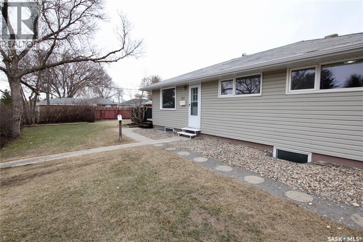 Property Photo:  303 Royal Street  SK S4R 4Y2 