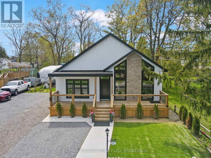 Property Photo:  8 Adelaide Street  ON L2A 5K5 