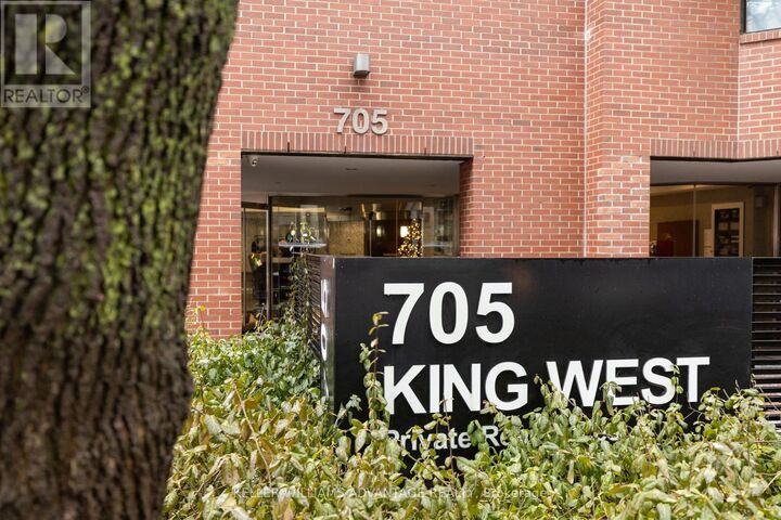 Property Photo: 705 King Street West 1707 ON M5V 2W8