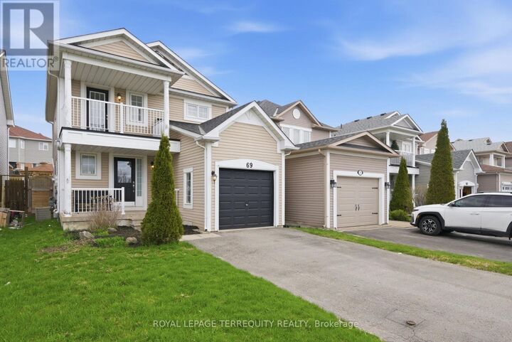 Property Photo:  69 Hammond Street  ON L1C 5E6 