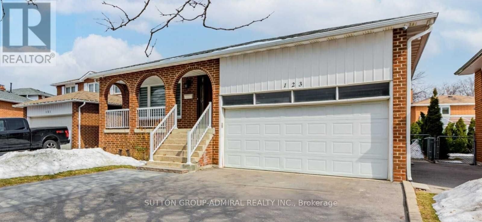 Property Photo:  123 Cherry Hills Road Basement  ON L4K 1M3 