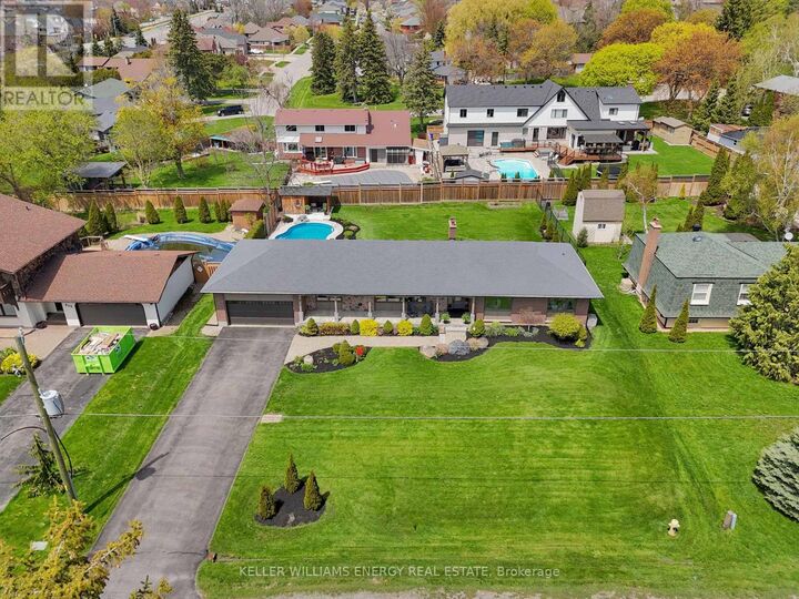 Property Photo:  858 Swiss Heights  ON L1K 2A9 