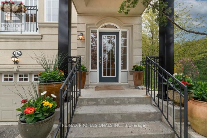 Property Photo:  38A Preakness Drive  ON M3B 3S1 