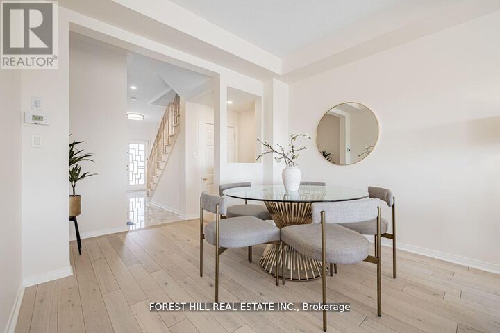Property Photo:  16 Hartney Drive  ON L4S 0J8 